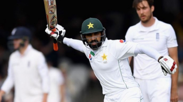 शतक ठोक मिस्बाह ने बनाए कई रिकॉर्ड