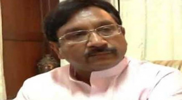 दिसंबर तक प्राइवेट स्कूलों पर बनेंगे नियंत्रण के नियम : शाह