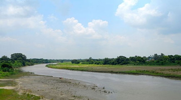 लखनऊ में बन रहा देश का सबसे बड़ा रबर डैम