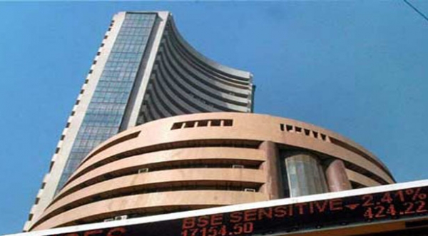 बढ़त के साथ खुला शेयर बाजार, सेंसेक्स 28,000 के पार 