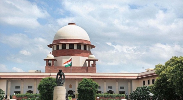 रजिस्‍ट्री में साढ़ेे तीन करोड़ रुपए का भुगतान करें सहारा : SC