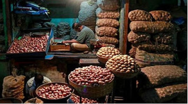 थोक में महंगाई दर 2 साल में सबसे अधिक 3.74 फीसदी