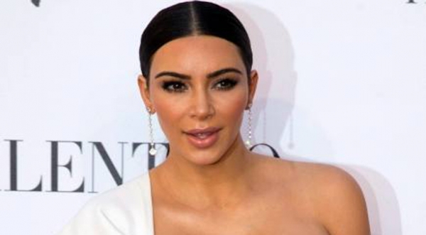 किम करदाशियां पर होटल में दो आदमियों ने तान दी बंदूक