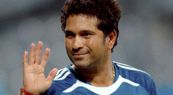 हम देश की नुमाइंदगी करते हैं, सेना देश की रक्षा करती है : तेंदुलकर