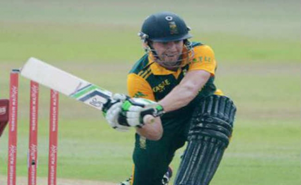 दक्षिण अफ्रीका के कप्तान बने रहेंगे डिविलियर्स