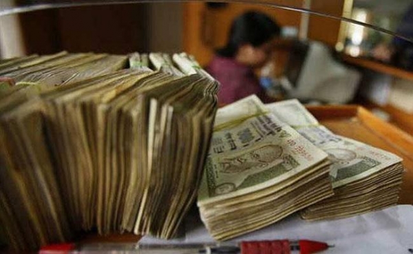 2.5 लाख रुपये या उससे अधिक जमा कराने पर पैन अनिवार्य : CBDT