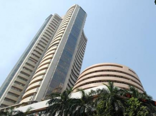 तेजी के साथ खुला बाजार, सेंसेक्स 200 अंक चढ़ा