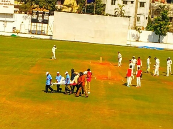  इस भारतीय खिलाड़ी के सिर में लगी गेंद, अस्पताल में भर्ती