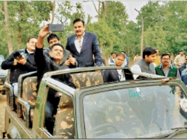 अनिल कुंबले उतरे भोरमदेव के जंगल में वाल्ड लाइफ फोटोग्राफी करने