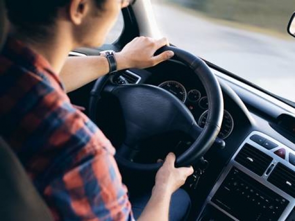 महंगा हुआ ड्राइविंग लाइसेंस, वाहन पंजीकरण फीस भी बढ़ी