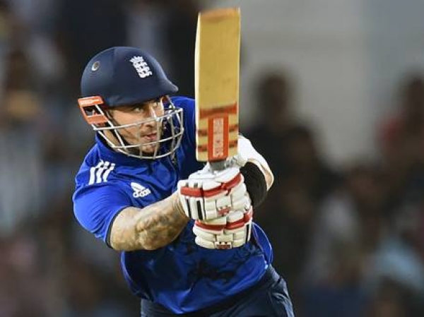 इंग्लैंड को करारा झटका, यह विस्फोटक बल्लेबाज IND सीरीज से बाहर