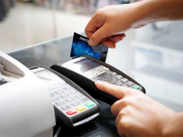 डिजिटल पेमेंट को सस्ता करने की तैयारी में है RBI