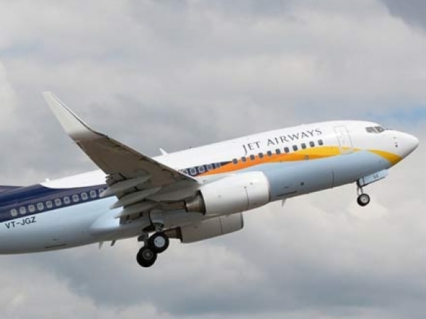 जेट एयरवेज का रिपब्लिक डे धमाका, मात्र 999 में हवाई सफर