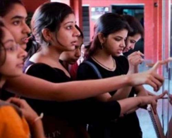 नवचयनित जेबीटी की नौकरी पर फिर संकट फिर बनेगी मेरिट लिस्‍ट 