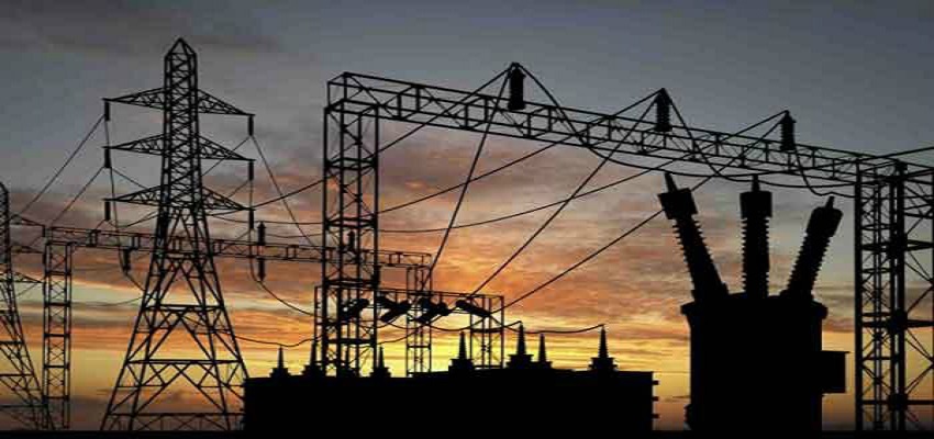 लेट बिल मिलने पर लोगों को भरना पड रहा जुर्माना,लापरवाही बिजली विभाग की, जुर्माना लोगों पर।