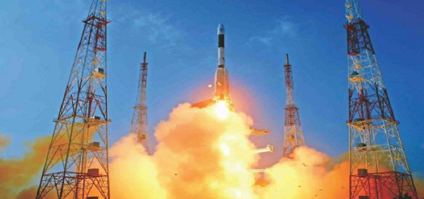 इसरो ने एक साथ 31 उपग्रहों को किया लॉन्च।