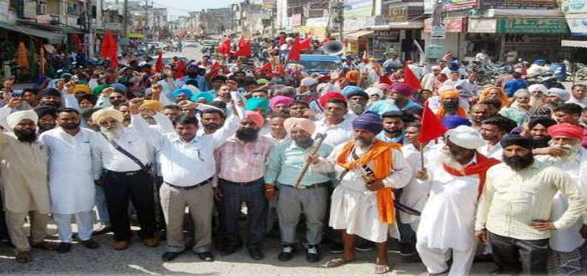 सिख कार्यकर्ता की हत्या के खिलाफ पाक में प्रदर्शन।