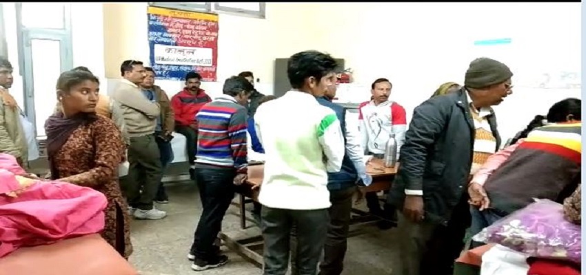 यूपी मे मेडिकल स्टाफ के 3 लोग बेहोश