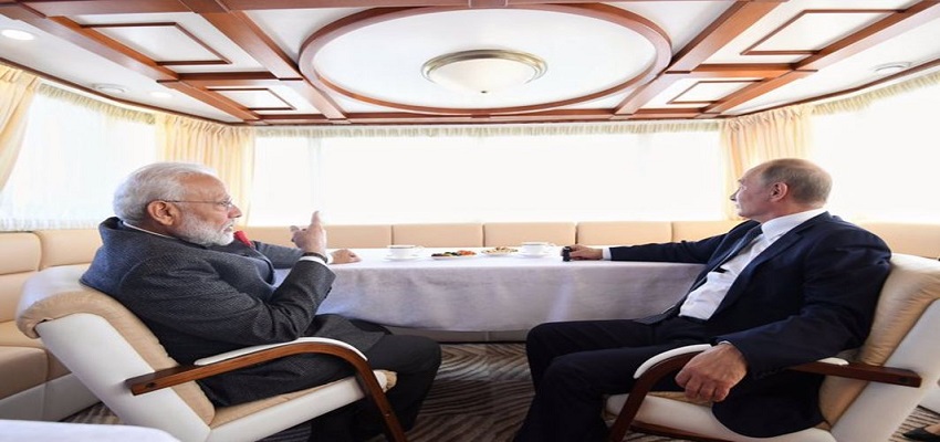रूस दौरे पर प्रधानमंत्री मोदी