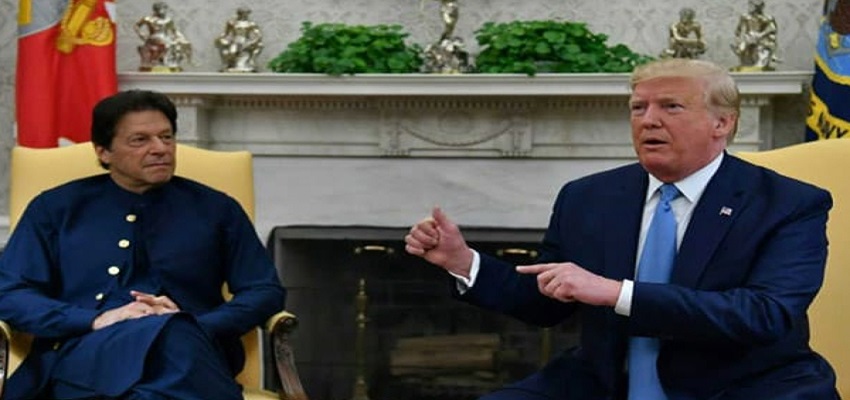 कश्‍मीर पर PAK पत्रकार का एक सवाल और ट्रंप का करारा जवाब