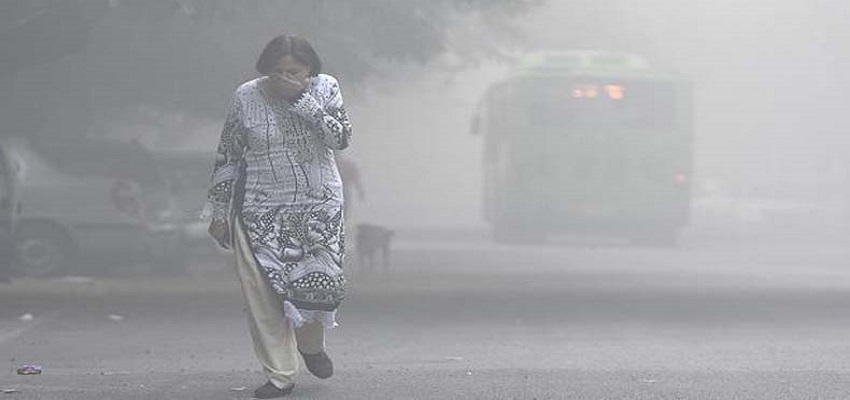 दिल्ली- NCR में वायु प्रदूषण खतरनाक स्तर पर