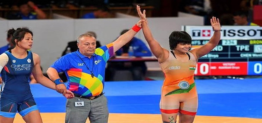 एशियाई कुश्ती चैंपियनशिप में दिव्या ने जीता स्वर्ण पदक
