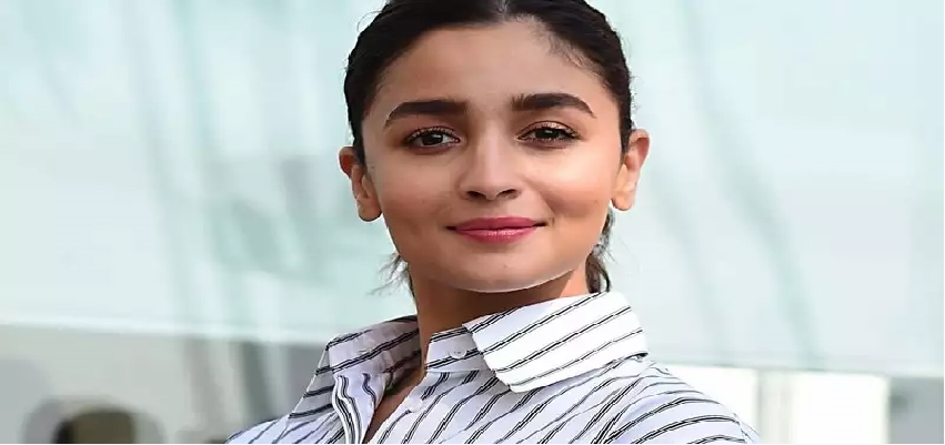 Happy Birthday Alia: आलिया के बर्थडे पर फैंस कर रहे विश, आधी रात को काटा 'बद्री की दुल्हनियां' ने केक