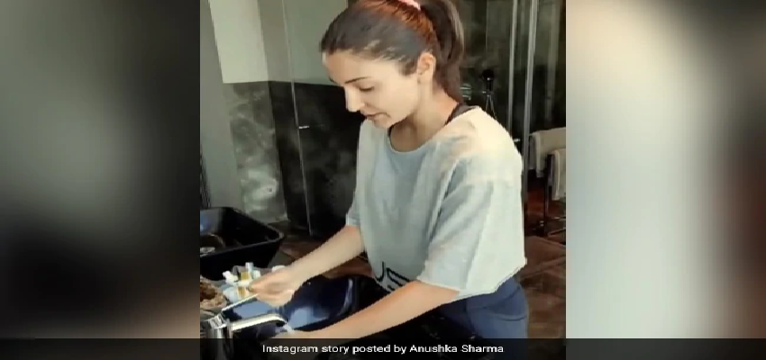 Anushka sharma safe hand challenge: अनुष्का शर्मा ने शेयर किया #SafeHandChallenge का वीडियो.