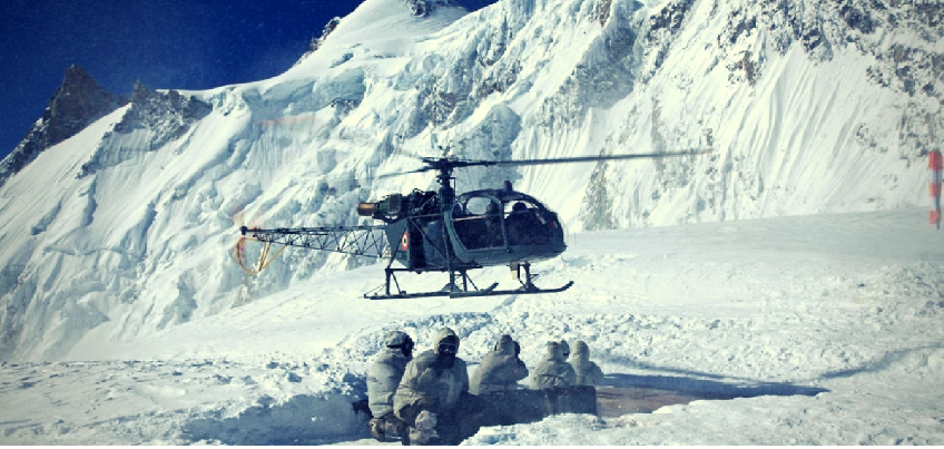 Chinese Helicopters Infiltrate In Lahaul Spiti  :  चीनी हेलिकॉप्टरों ने लाहौल स्पीति में की घुसपैठ, भारत की सीमा के 12 km तक आए अंदर