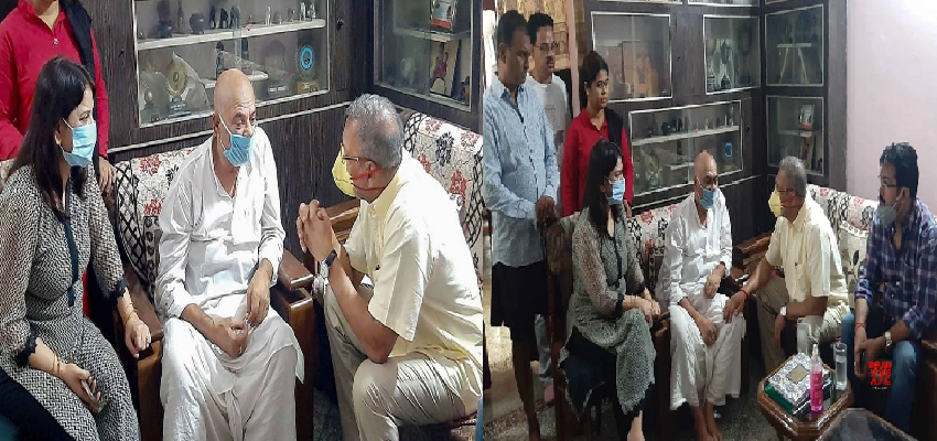 Nana Patekar Arrives Sushant Singh Rajput Patna House : सुशांत सिंह राजपूत के पटना स्थित घर पहुंचे नाना पाटेकर, सुशांत के परिवार से की मुलाकात
