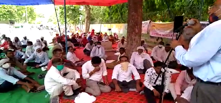 Haryana Nagar Nigam Worker Protest: हरियाणा में सफाई कर्मचारियों का ‘हल्लाबोल’, मांगें पूरी ना होने पर हड़ताल की चेतावनी