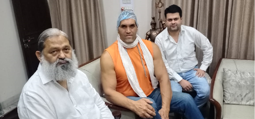 The Great Khali Meet Anil Vij: हरियाणा के गृह मंत्री अनिल विज से मिले द ग्रेट खली, गृह मंत्री का जाना हाल चाल