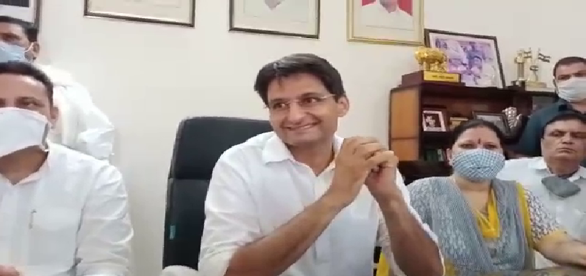 Deepender Hooda Statement: वीकेंड लॉकडाउन पर बोले दीपेन्द्र हुड्डा, जानिए व्यापारियों को लेकर क्या दिया बयान