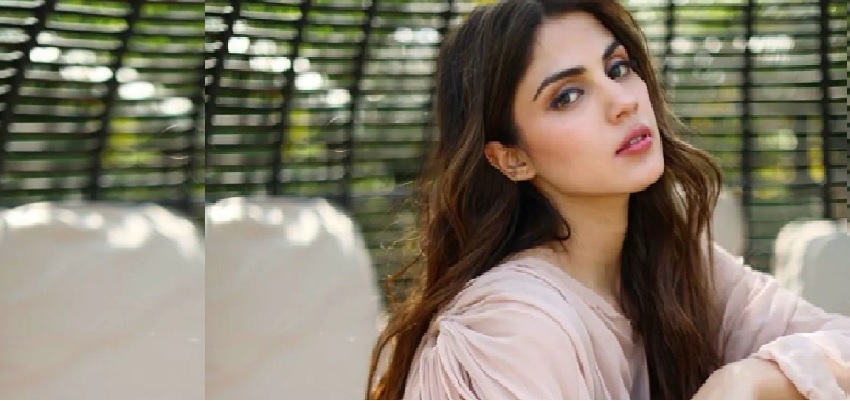 Sushant Singh Case: सुशांत मामले में पहली बार खुलकर बोलीं रिया चक्रवर्ती, इंटरव्यू पर मचा बवाल