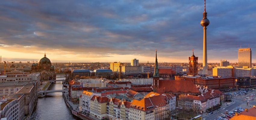 Covid-19 :  इस देश में कोरोना की दूसरी लहर का कहर