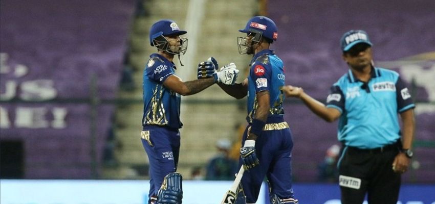 IPL 2020 : बैंगलोर को हराकर मुंबई ने प्ले-ऑफ में पक्की की जगह, जानें मैच क्या कुछ हुआ