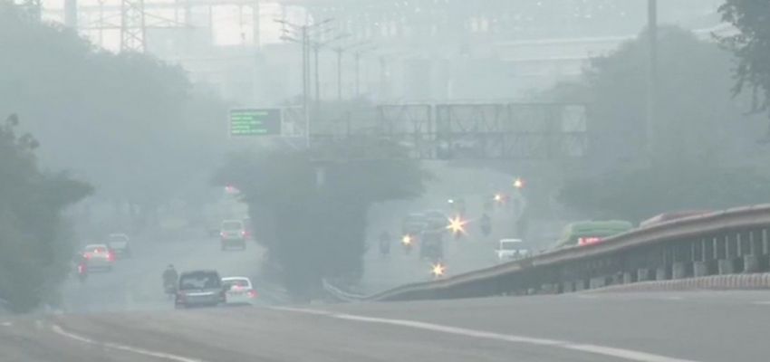 Air pollution:  दिल्ली की हवा एक बार फिर हुई खराब, जानें क्या है आज का AQI