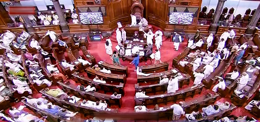 संसद में गूंजा 'खेला होबे' का नारा, पेगासस जासूसी कांड पर संसद में चर्चा की मांग, राहुल बोले- समझौता नहीं करेंगे