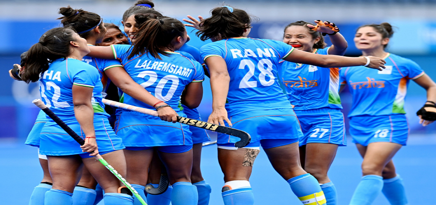 Olympics: पुरुष टीम के बाद टोक्यो में महिलाओं ने भी रचा इतिहास, सेमीफाइनल में जगह हुई पक्की