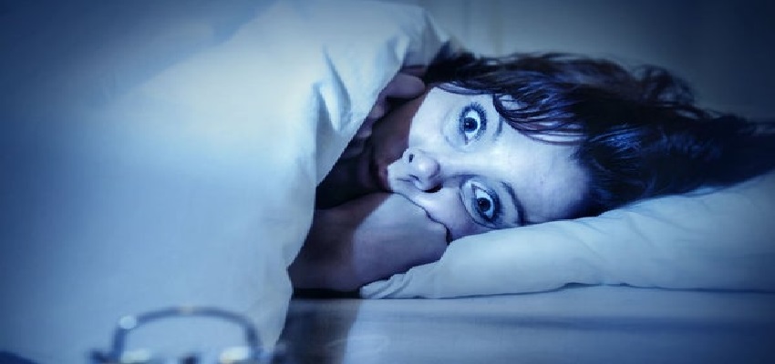 अगर आपको भी रात में आते है बुरे सपने तो इस खबर को जरूर पढ़े, दिए गए वास्तु टिप्स को अपनाएं, मिलेगा समाधान