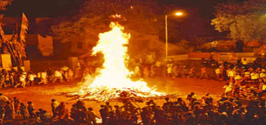 HOLIKA DAHAN 2022: इस साल इस शुभ मुहूर्त पर करें होलिका दहन, हर मनोकामना होगी पूरी