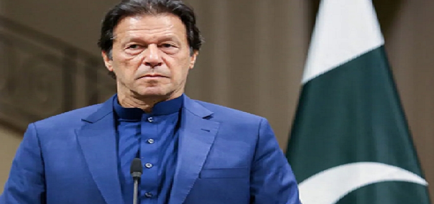 Pakistan: सत्ता छीनने के बाद बौखलाए इमरान,भारत को लेकर कही बड़ी बात