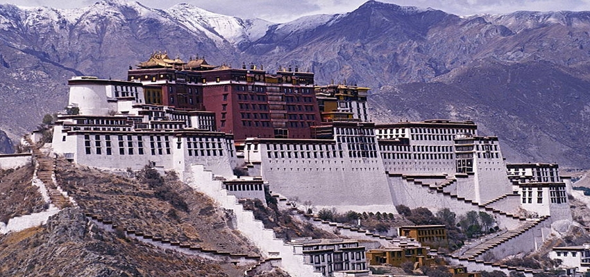 आज का इतिहास: चीन ने तिब्बत पर किया था कब्जा, तूफान की वजह से  250 लोगों ने गंवाई थी अपनी जान