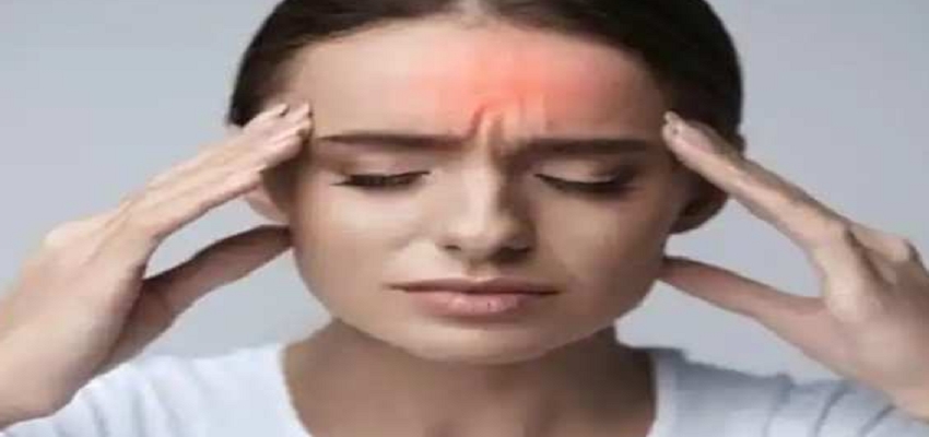 सिरदर्द हो सकता है इन गंभीर बीमारी का संकेत! तुरंत करें ये काम