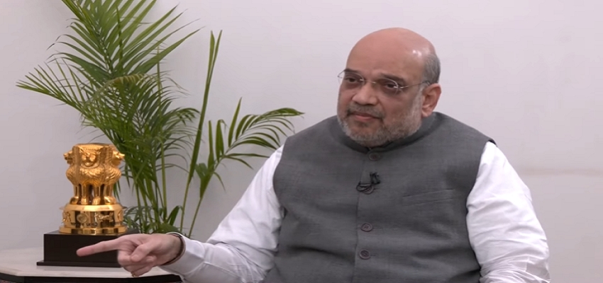 गुजरात दंगों पर गृह मंत्री अमित शाह ने तोड़ी चुप्पी, ‘मैंने मोदी जी को नजदीक से इस दर्द को झेलते हुए देखा है’