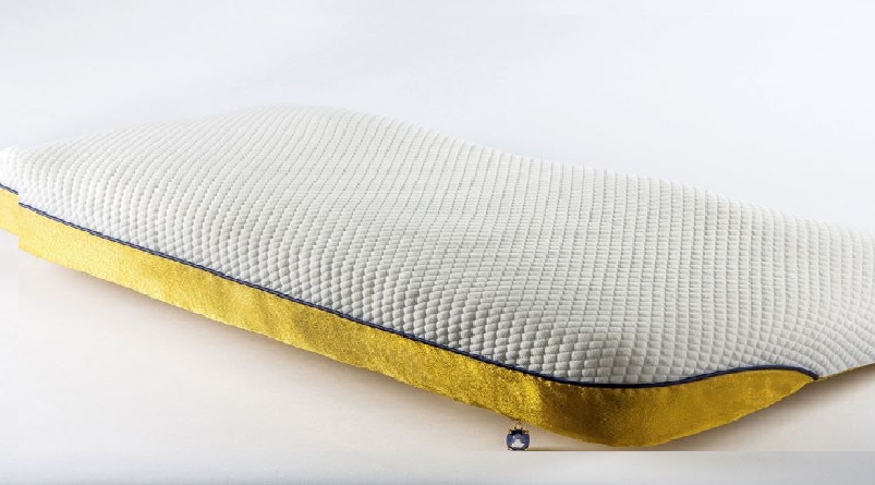 ये है दुनिया का सबसे महंगा तकिया, कीमत और खासियत जान हो जाएंगे हैरान