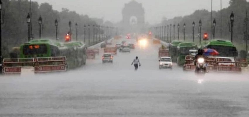 WEATHER UPDATE: आज से खत्म हुआ दिल्लीवासियों का मानसून इंतजार, इन राज्यों में भारी बारिश का अलर्ट