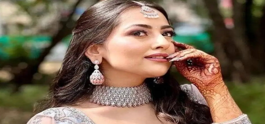 TV ACTRESS: घर छोड़ आश्रम में रहने लगी अनुपमा शो की नंदिनी, सोशल मीडिया पर बताई शो छोड़ने की वजह