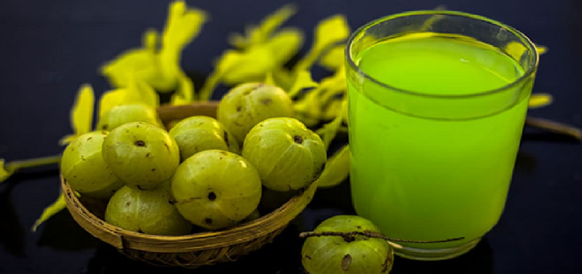 इस फल के जूस से ठीक होता है मोतियाबिंद! जानें इसके बेमिसाल फायदे