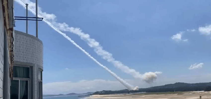 नैंसी पेलोसी की यात्रा से नाराज चीन ने की उकसावे की कार्रवाई, कुछ ही मिनटों में दागी 11 मिसाइलें
